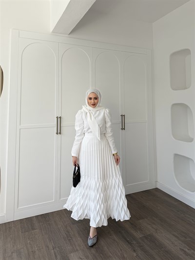 Swan Etekli Takım - Beyaz