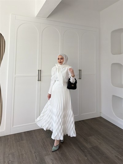 Swan Etekli Takım - Beyaz