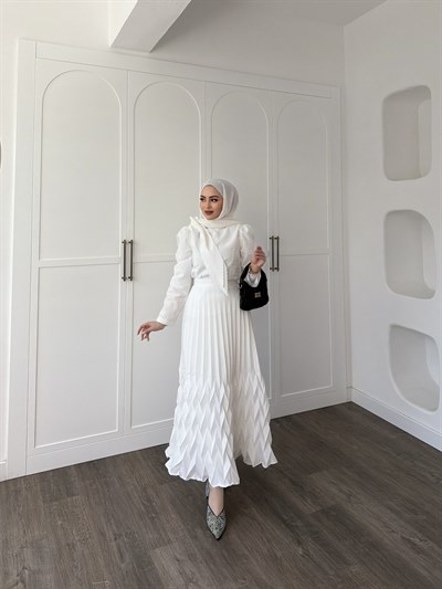 Swan Etekli Takım - Beyaz