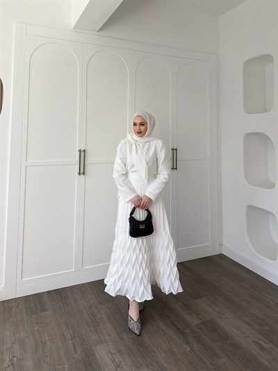 Swan Etekli Takım - Beyaz