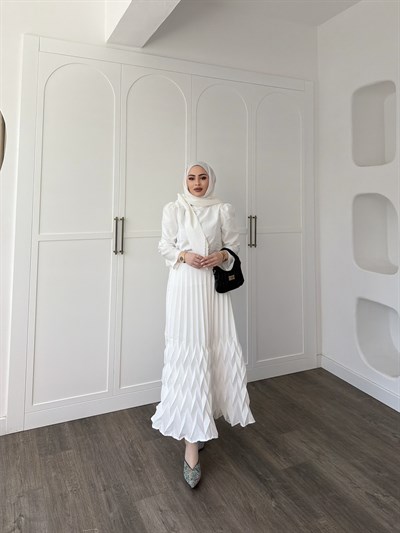 Swan Etekli Takım - Beyaz