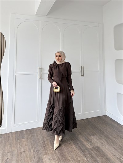 Swan Etekli Takım -Kahve