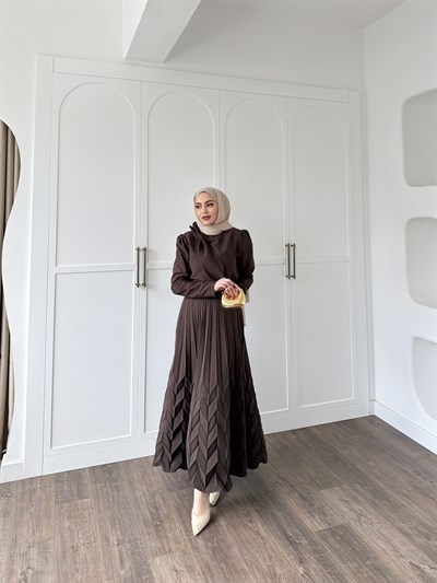 Swan Etekli Takım -Kahve