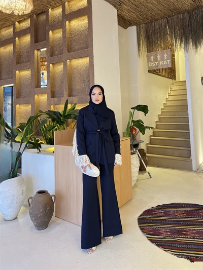 Tehna Dantel Detaylı Takım - Laci