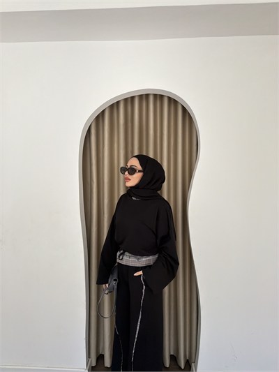 Yelda Takım - Siyah