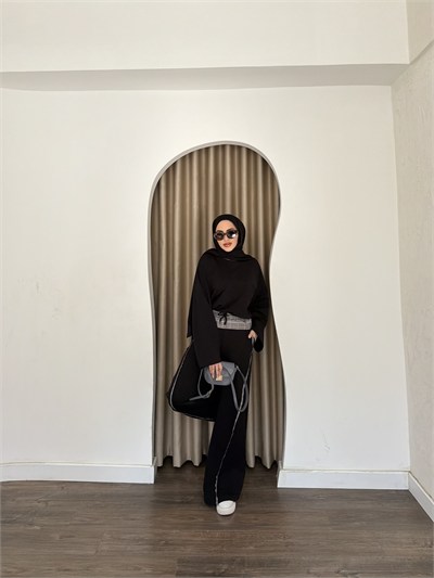Yelda Takım - Siyah