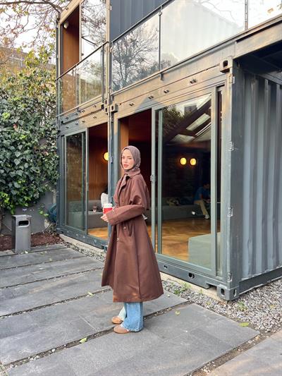 Yüsra Arka Düğmeli Trenç - Kahve