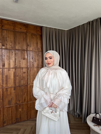 Yüsra Etekli Takım - Krem