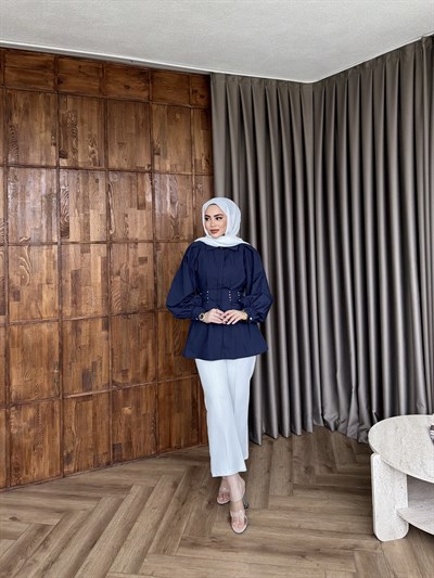 Zeruşa Gömlek - Laci