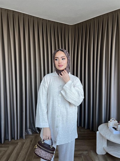 Zeyn Düğmeli Triko Takım - Beyaz