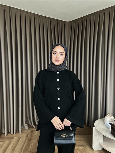 Zeyn Düğmeli Triko Takım - Siyah