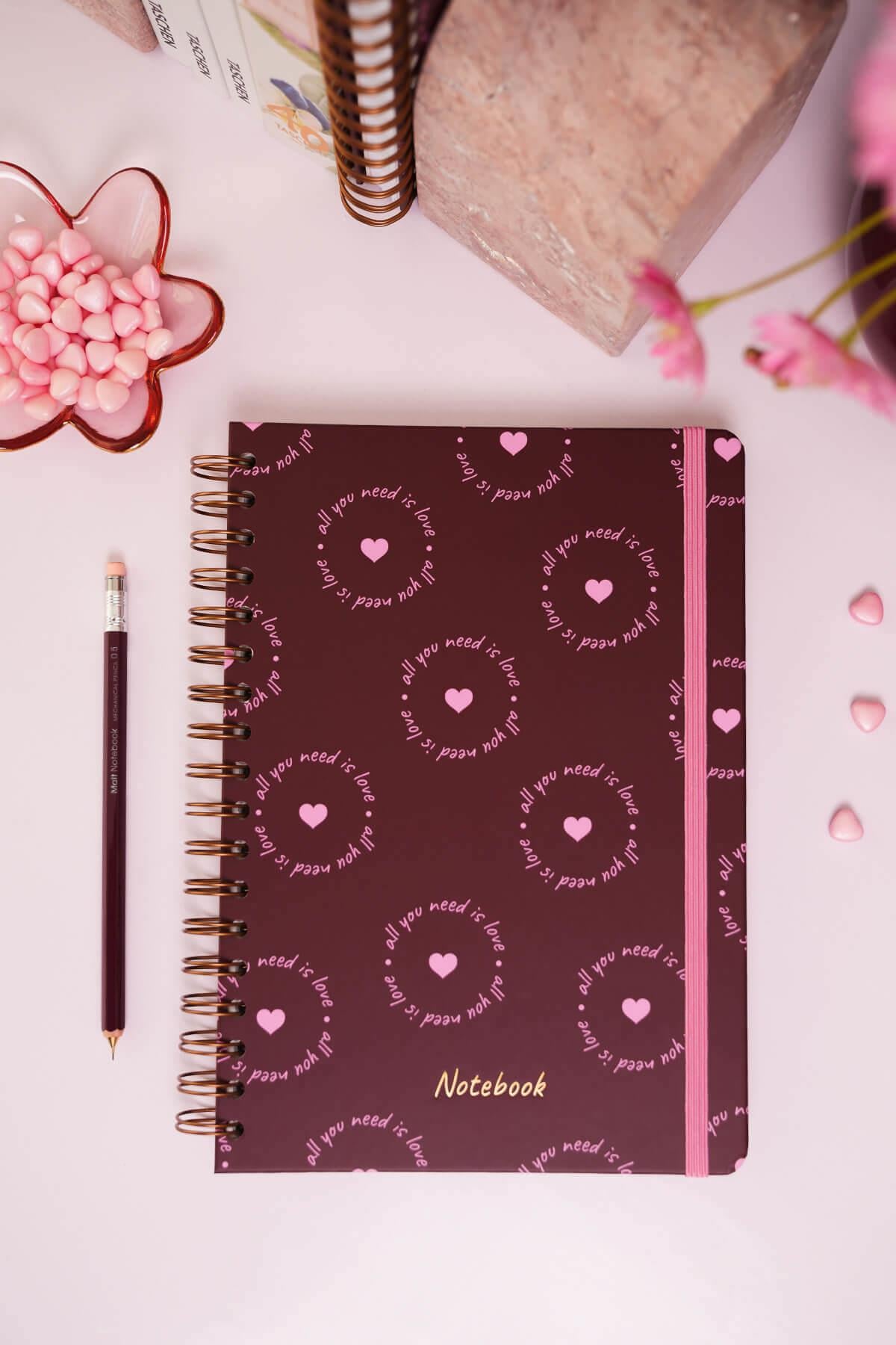 Matt Notebook B5 17x24 cm Spiralli Lastikli Noktalı Tarihsiz Not