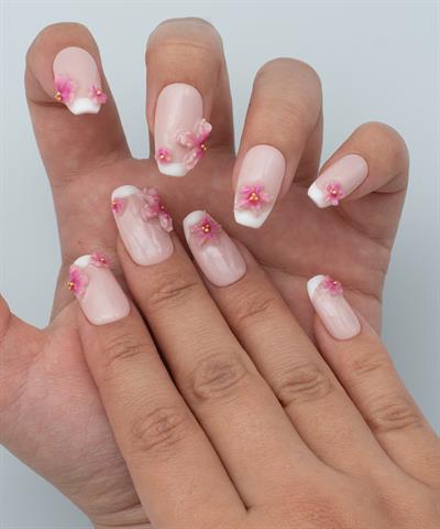 Daisy Protez Jel Takma Tırnak - El Yapımı Kalıcı Oje Nail Art 3D Flowers French - NC115