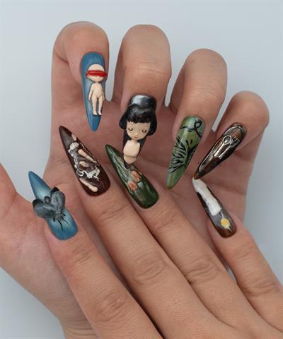 Creepy Evening Protez Jel Takma Tırnak - El Yapımı Kalıcı Oje Nail Art Doll - NC108