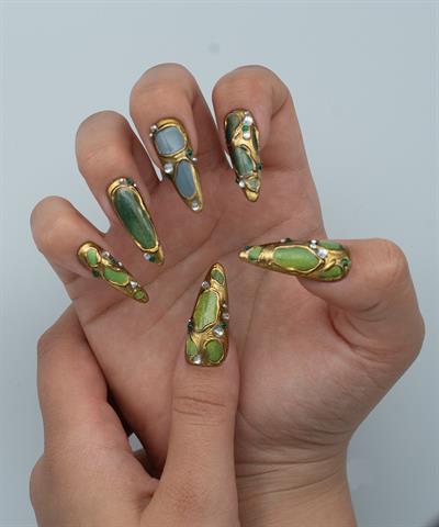 Fairy Leaves Protez Jel Takma Tırnak - El Yapımı Kalıcı Oje Nail Art Gold Chrome - NC104