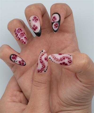 Northern Spring Protez Jel Takma Tırnak - El Yapımı Kalıcı Oje Nail Art - NC114