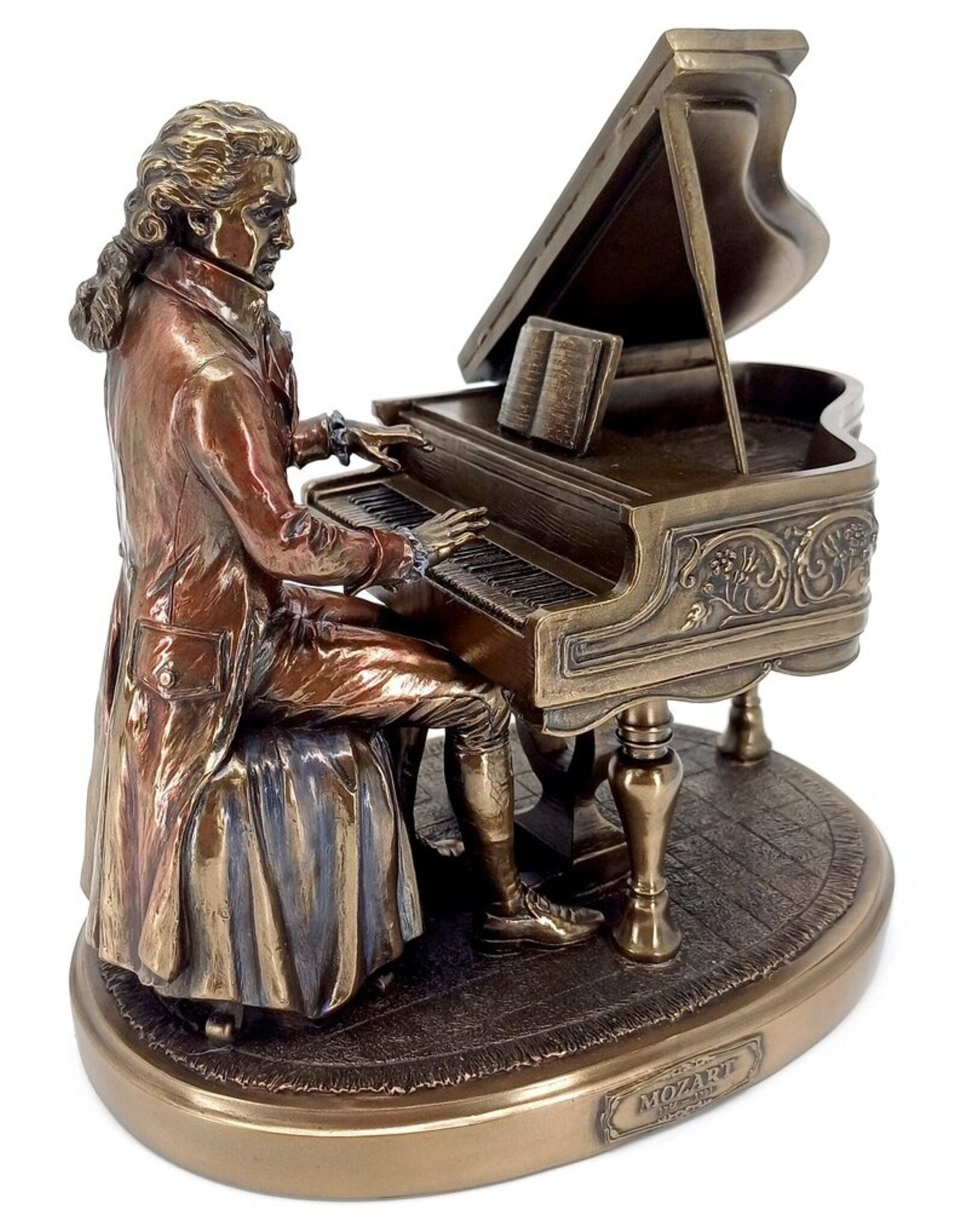 Veronese Mozart piyano figürü WU75168A4 ön çapraz görünüm ve kabartma detayları