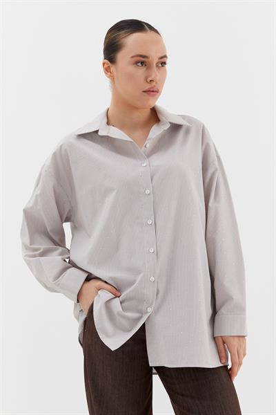 Çizgili Taş Detaylı Oversize Gömlek Vizon