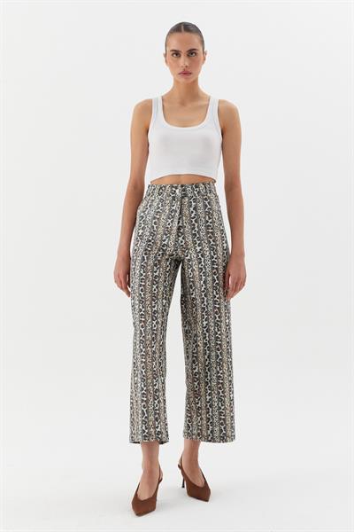 İnce Çizgi Leopar Denim Pantolon