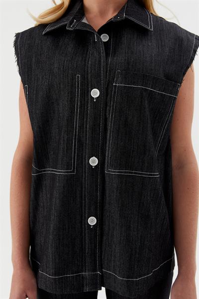 Süs Cep Dikişli Slim Yelek Siyah