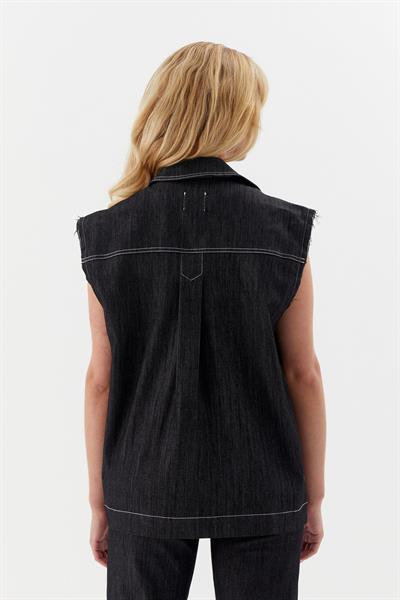 Süs Cep Dikişli Slim Yelek Siyah