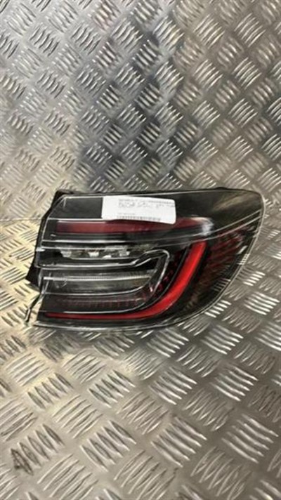 ARKA STOP LAMBASI SAG DIŞ CLIO V 19>