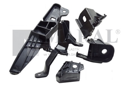 BAĞLANTI BRAKETİ SAĞ 4 LÜ RENAULT CLIO V