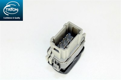 CAM AÇMA ANAHTARI ÖN SAĞ RENAULT MEGANE II 