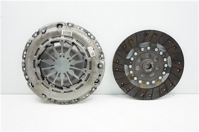 DEBRİYAJ SETİ BASKI DİSK KANGO 05> CLIO III 05> MEGANE II 02>08 FLUENCE 09> LAGUNA III 07>14 MODU S 05> DACIA DUSTER 10> NISSAN QASHQAI 08>14 1.5DCİ K9K