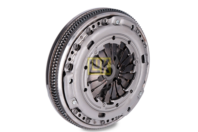 DEBRİYAJ SETİ BASKI+DİSK+VOLAN VW BORA 1.8 00-05, GOLF III 1.9 97-05, GOLF IV 1.8/1.9 97-06, POLO 1.8/1.9 05-09, SEAT CORDOBA 1.8/1.9 97-02, IBIZA II 1.8 03-08, TOLEDO II 1.9 98-04 
