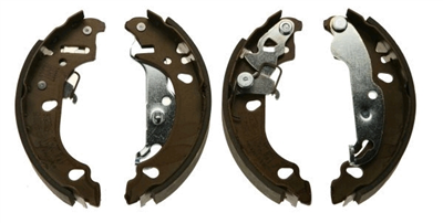 FREN BALATASI PABUÇLU ARKA FORD FIESTA IV 1.0 İ 99-02, 1.25 İ 16V 95-02, 1.3 İ 95-02, 1.8 D 95-00, 1.8 Dİ 00-02, KA 1.0 İ 99-08, 1.3 İ 96-08 