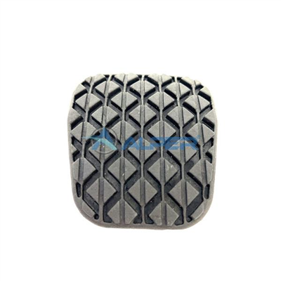 PEDAL LASTİĞİ FREN-DEBRİYAJ MAZDA 323 626 89-01