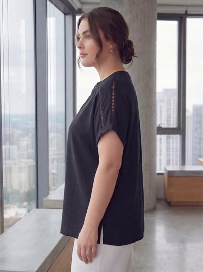 Kroşete Detaylı Büyük Beden Bluz Siyah