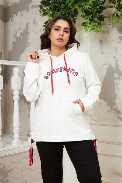 Nakışlı Büyük Beden Ekru Sweatshirt