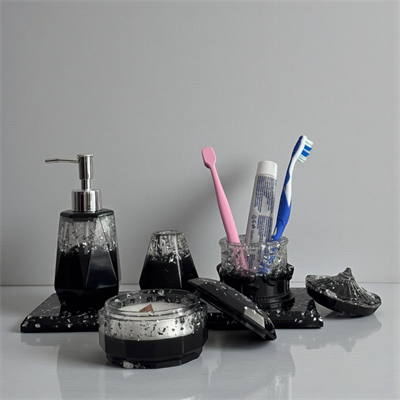 White Black Aura Banyo Sabunluk Seti