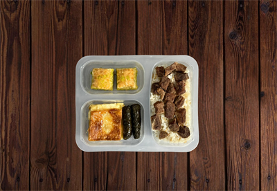 Pilav Üstü Et Kavurma Zeytinyağlı Yaprak Sarma Baklava Menü 