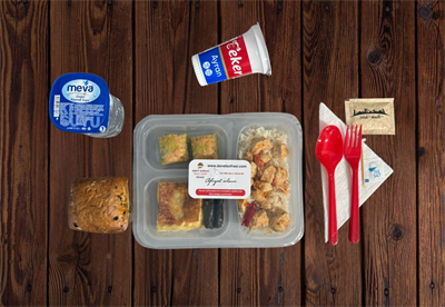 Pilav Üstü Tavuk Sote Yaprak Sarma Börek Baklava Menü 