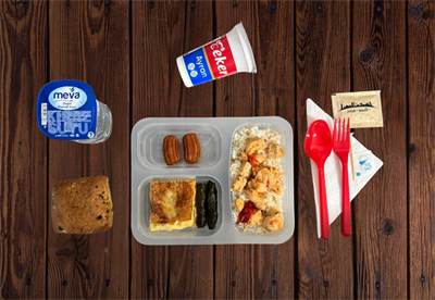 Pilav Üstü Tavuk Sote Yaprak Sarma Börek Tulumba Menü 