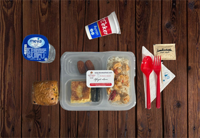 Pilav Üstü Tavuk Sote Yaprak Sarma Börek Tulumba Menü 