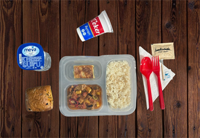 Tas Kebabı Pilav Börek Menü