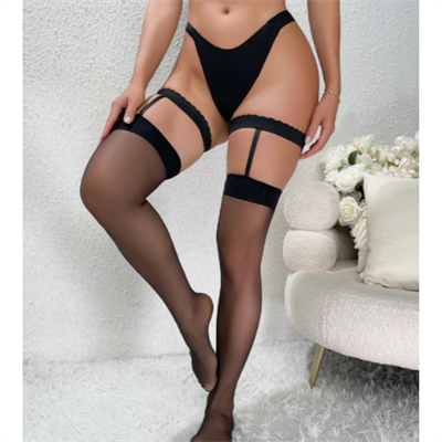 Kadın Siyah Dantel Bacak Bantlı String Jartiyer Çorap Takımı BC0046