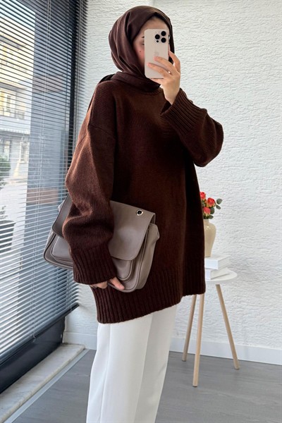 Kadın Bisiklet Yaka Oversize Kazak - Kahverengi