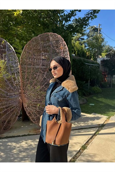 Kadın Yaka Kürk Detay Kot Ceket Koyu Mavi - M81185