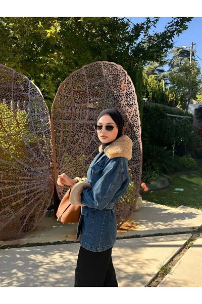 Kadın Yaka Kürk Detay Kot Ceket Koyu Mavi - M81185