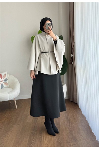 Kadın Yeni Sezon Oversize Kemerli Kaşe Panço M25131 - Bej