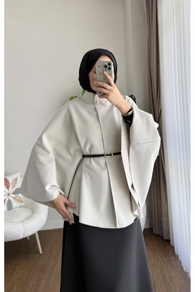 Kadın Yeni Sezon Oversize Kemerli Kaşe Panço M25131 - Bej