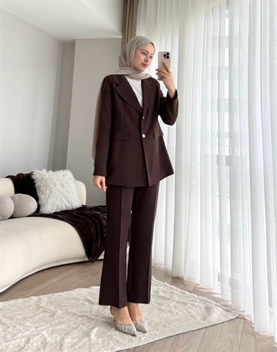 Double Kumaş Kemerli Ceket ve Pantolon Takım - Kahverengi