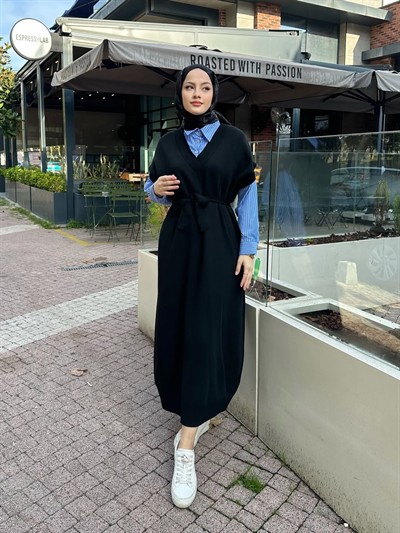 Poplin Detaylı Triko Elbise - Siyah