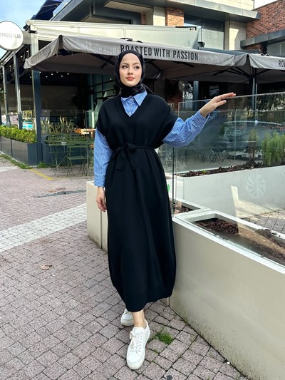 Poplin Detaylı Triko Elbise - Siyah