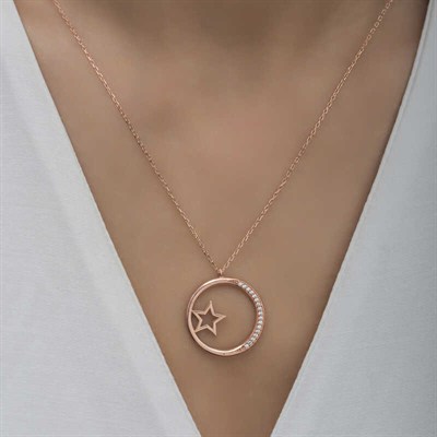 Gümüş Rose Yıldız Detaylı Halka Kadın Kolye
